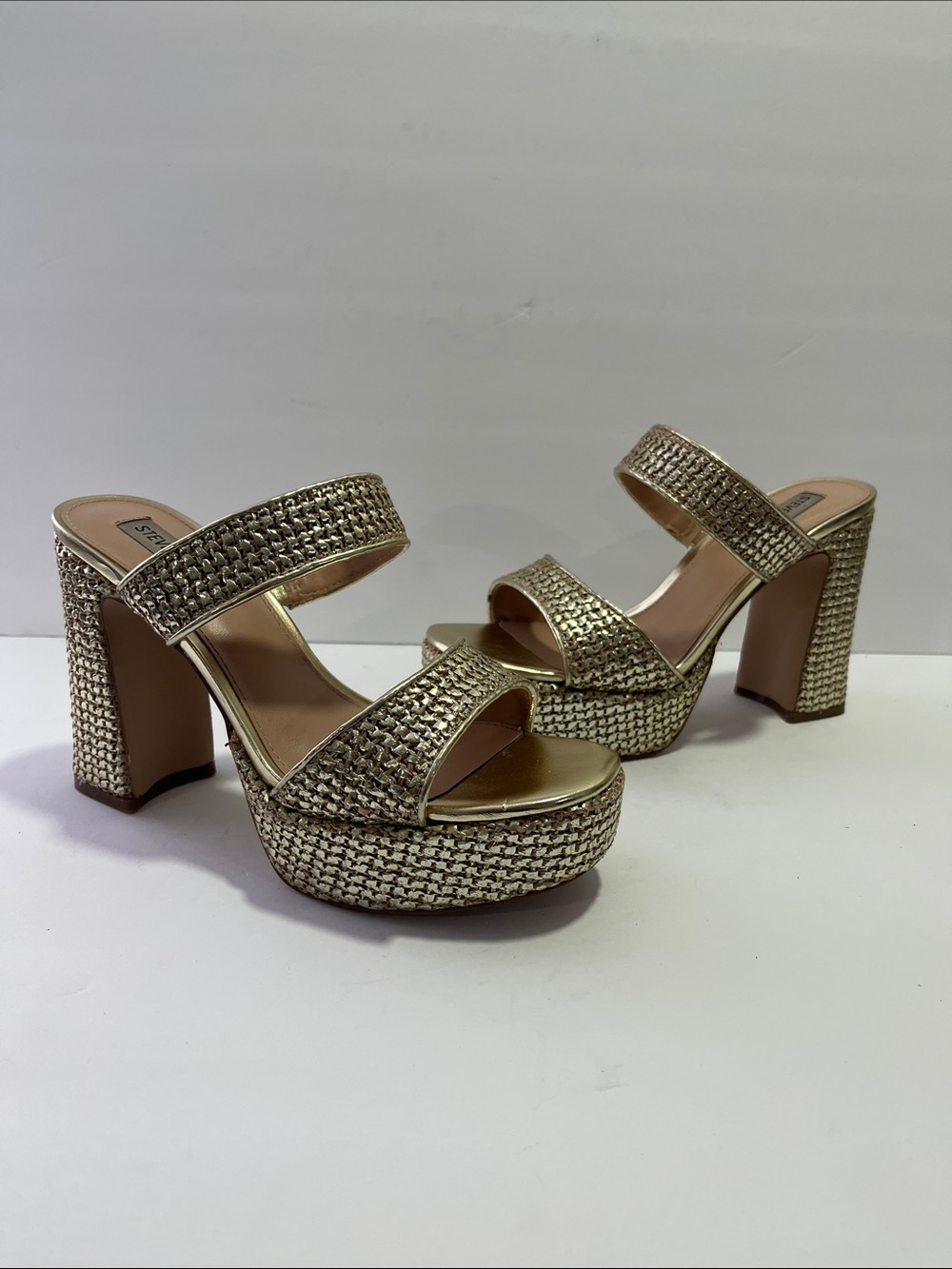 Steve Madden Gold Platform Woven Block Heel Sandals - Women's Sz 7.5